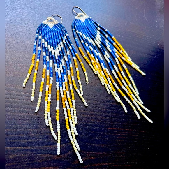 Bead Earrings - Picture 3 of 4